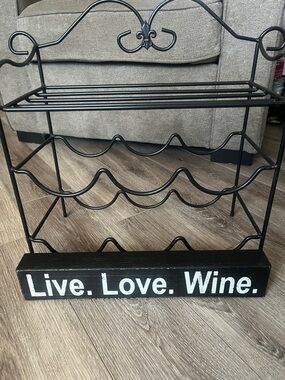 Beautiful Longaberger wrought iron wine rack (retired) EUC $20!
